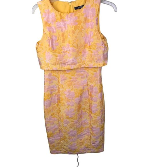 Badgley Mischka Dresses & Skirts - Badgley Mischka Yellow Pink Floral Sleeveless Sheath Dress Size 2 Spring Easter